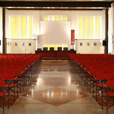 LE DONNE, LA DONNA NELL'OPERA (E NELLA SICILIA) DI LEONARDO SCIASCIA